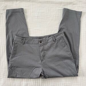 Birddogs light gray pants size 34x28
